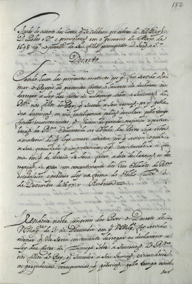 Altes Dokument mit sauberer, lesbarer Handschrift, das den Tod eines Mannes in einem Autounfall beschreibt, Papier gelblich angelaufen.