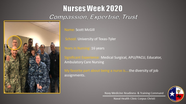 Gruppe von Menschen, die auf der linken Seite stehen und lächeln, mit einer Wand und Decke im Hintergrund; Text auf der rechten Seite lautet "Nurses Week 2020: Mitgefühl, Expertise, Vertrauen" mit einem Logo.