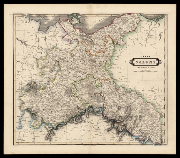 Ein detailliertes altes Saxony-Karte von Deutschland auf einem schwarzen Hintergrund, die Provinzen, Städte und geografische Merkmale mit begleitendem Text zeigt.