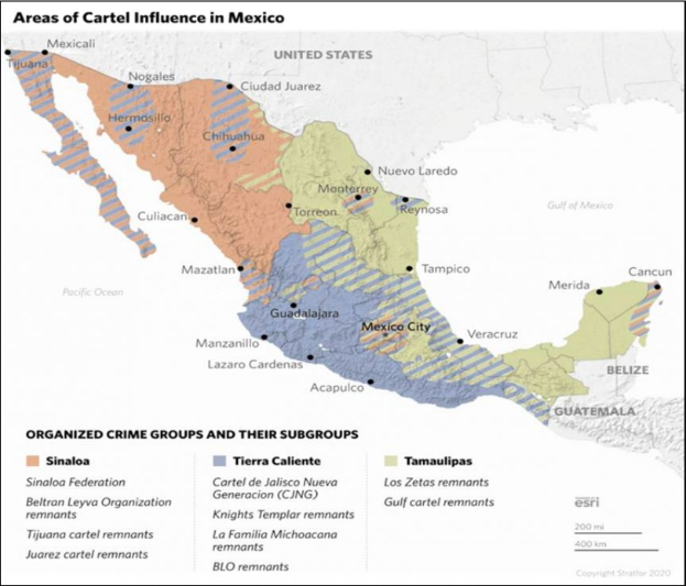 Ein Plakat mit einer farbcodierten Karte Mexikos, auf der Gebiete markiert sind, um die Einflussbereiche der Kartelle anzuzeigen, begleitet von erklärendem Text.