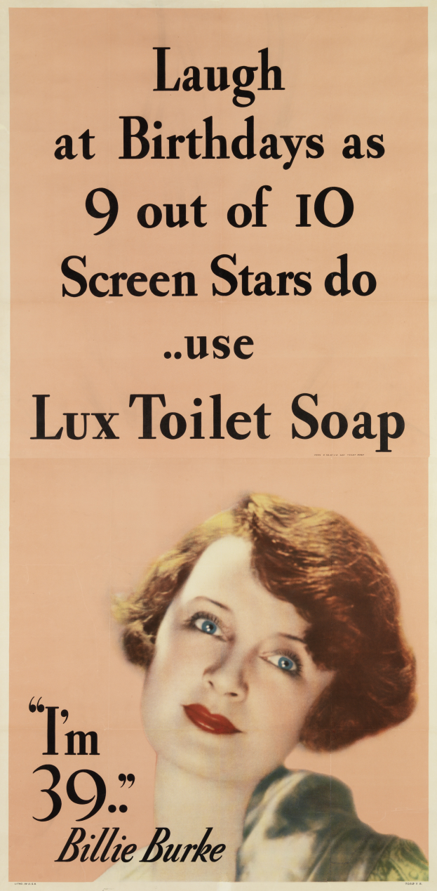 Ein Vintage-Plakat mit einer Frau mit warmem Ausdruck, die ein weißes Kleid und einen gemusterten Schal trägt, mit Text, der Lux Toilettenseife bewirbt.