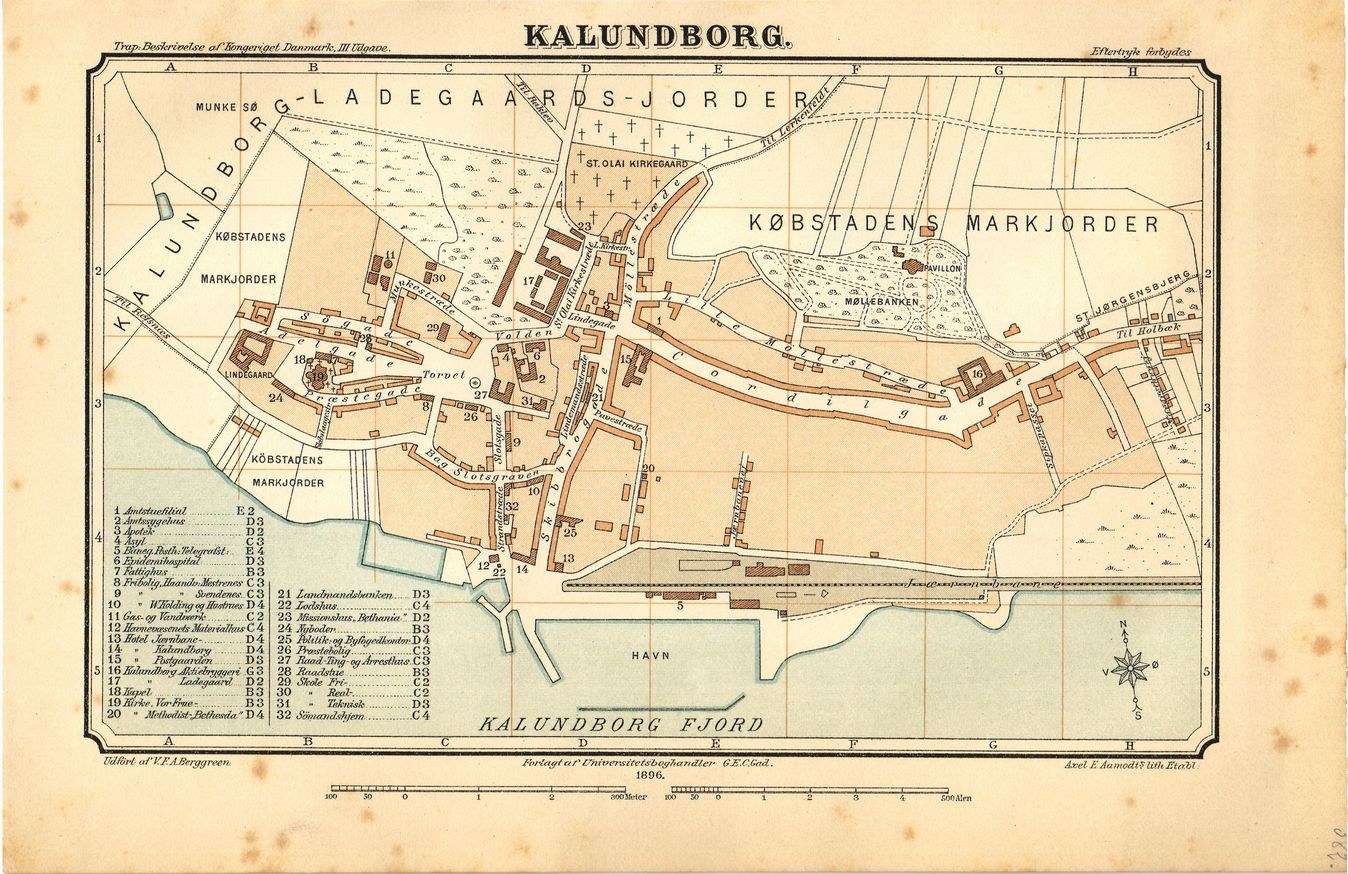 Detailed old map of Kalundborg, Sweden, showing streets, buildings, and landmarks with additional text annotations.