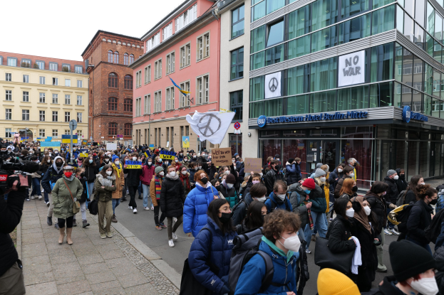 Proteste in Tartu gegen schwedische Häftlinge in estnischen Gefängnissen