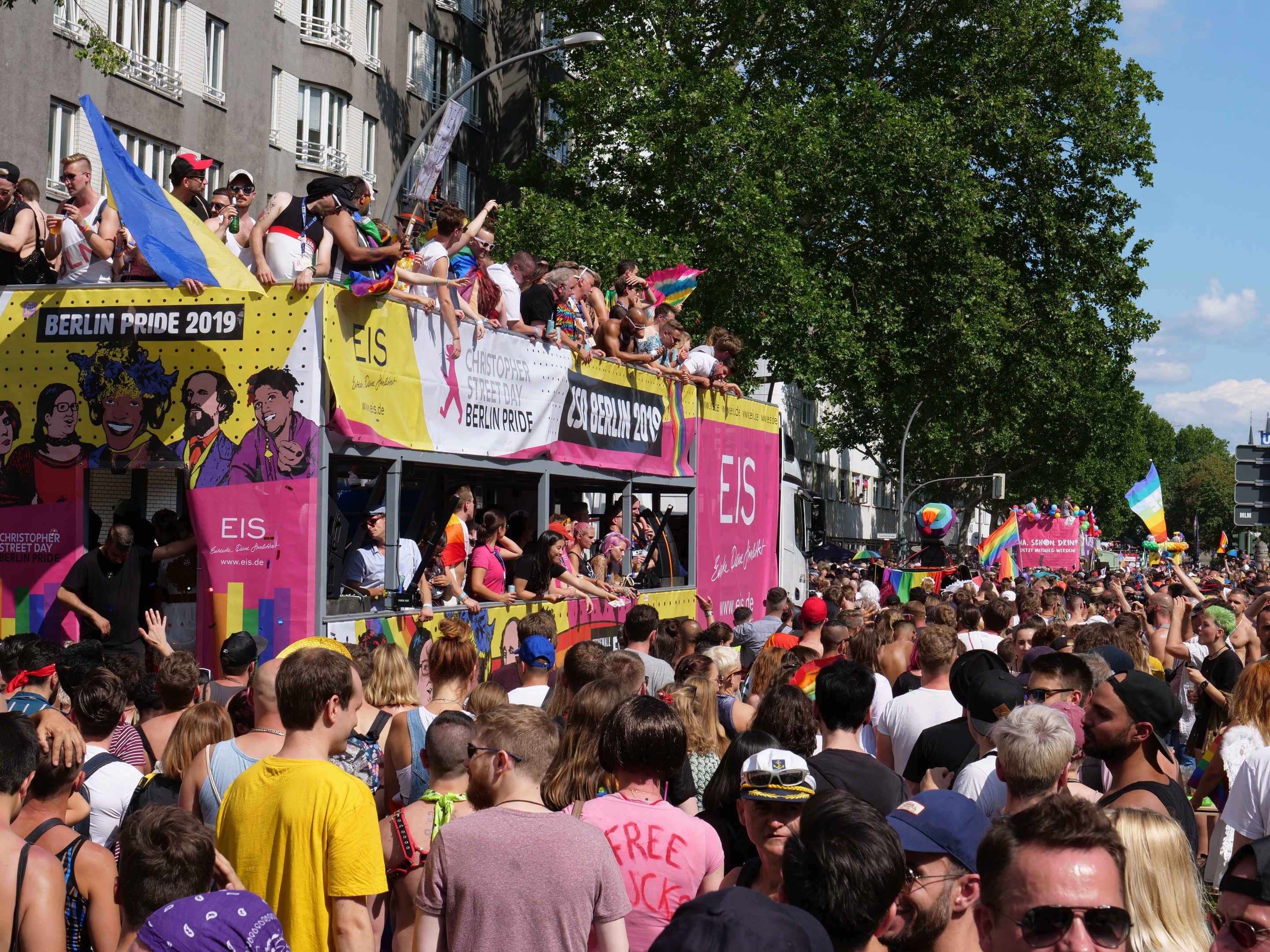CSD Dresden: Warum 250.000 Besucher eine Falschmeldung sind