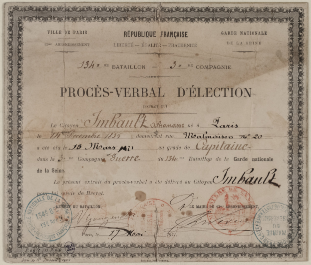 Alter Dokument mit zwei Stempeln, der wie eine Briefwahl aussieht.