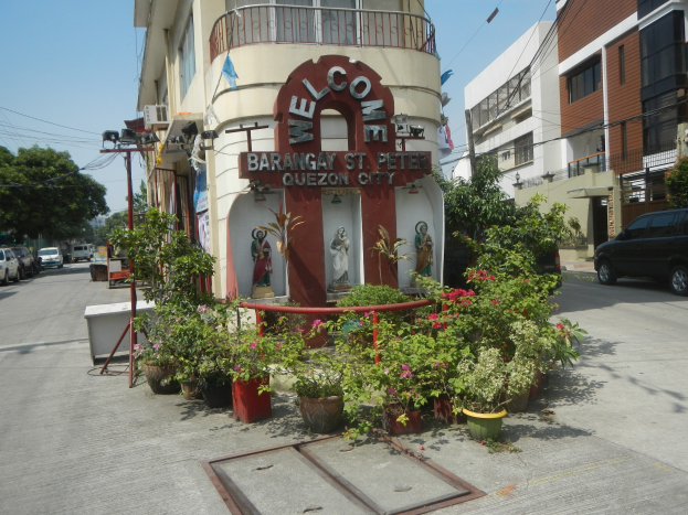 Betrüger gibt sich als Polizist aus und erpresst Kabeltechniker in Quezon City